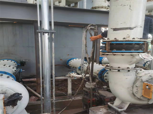 卢龙设备基础沉降下沉注浆加固增加荷载